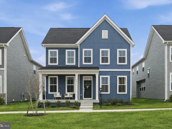 1311 Foal St, Ranson, WV 25438