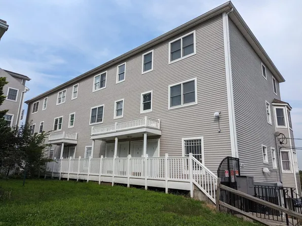 1207 46th St #2D-3, North Bergen, NJ 07047