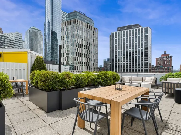 303 Greenwich Street 9D image 13 of 14
