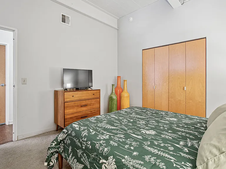 Heinz Lofts — Photo 11