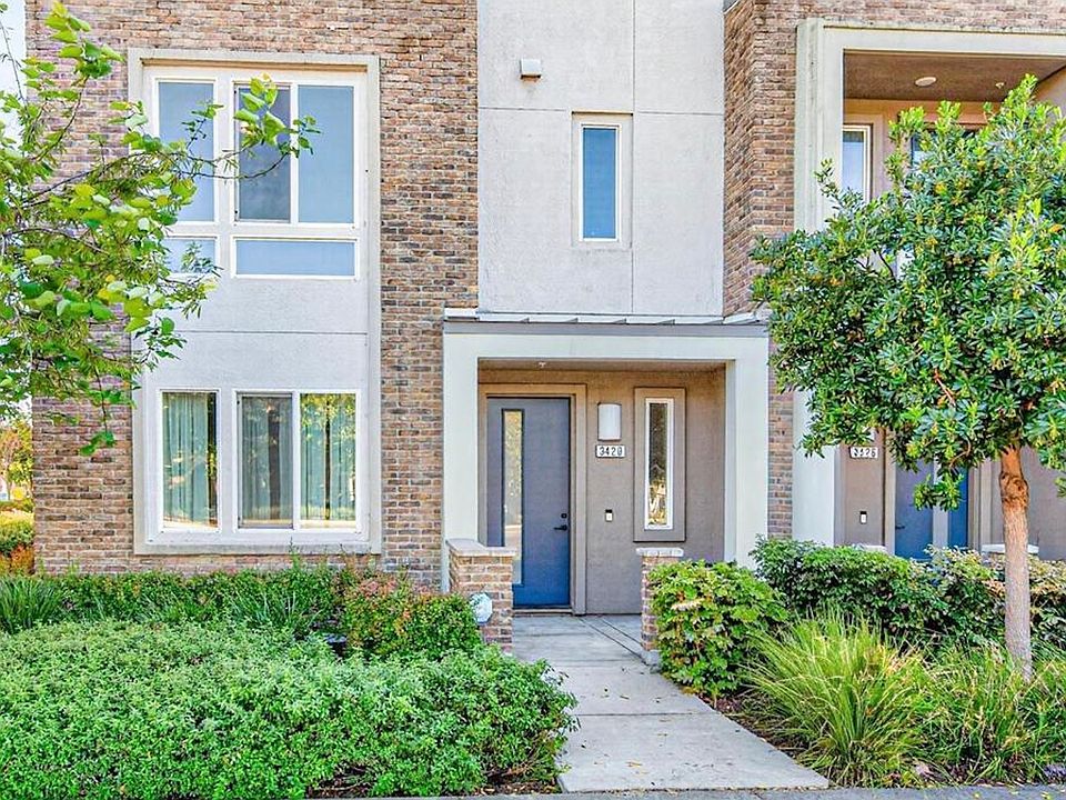Main Door towards Dublin Blvd