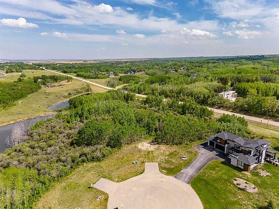 3rd image of 113 Silverhorn Rdg