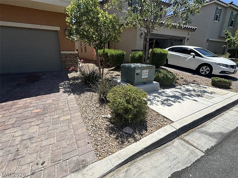 9304 Polwarth Ct — Photo 6