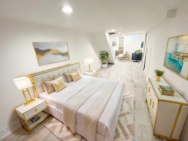Basement funished