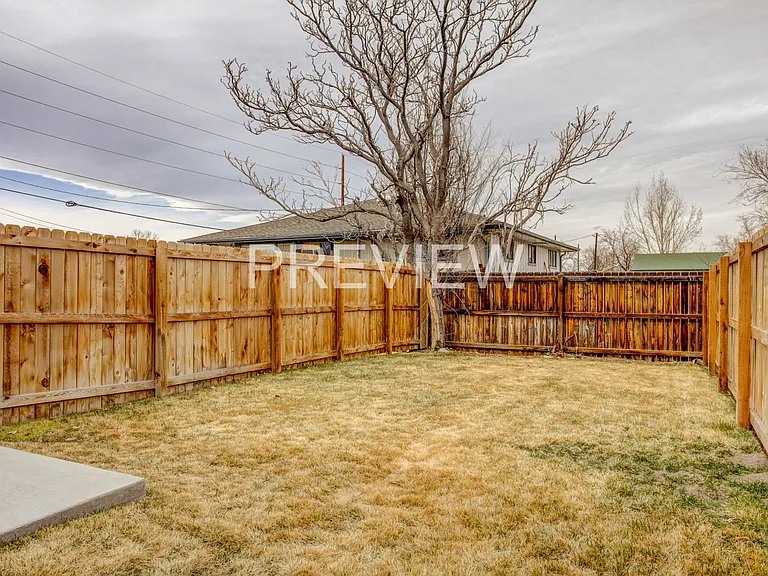 6500 Lowell Blvd — Photo 32