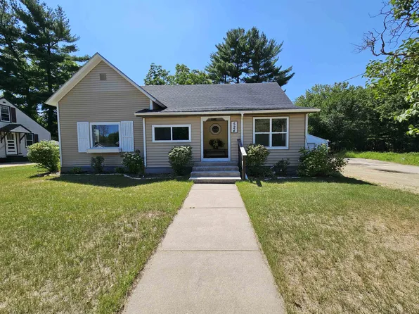524 S Waupaca St, Wautoma, WI 54982