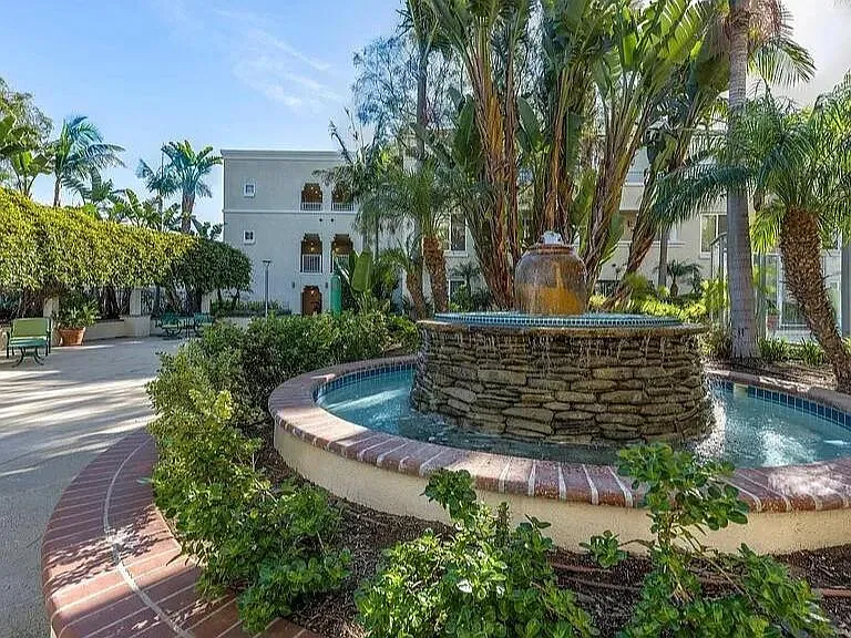 Tradewinds Dr — Photo 44