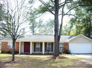 622 Chapelwood Dr, Dothan, AL 36305