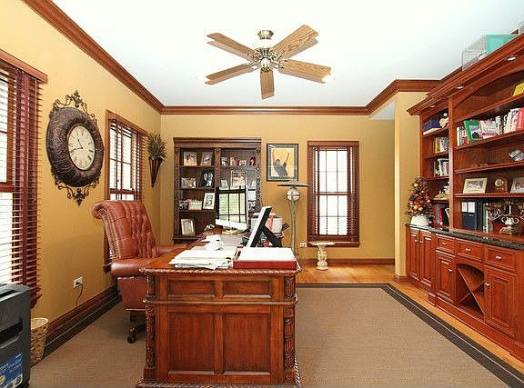 5th image of 1129 Ashbury Ln