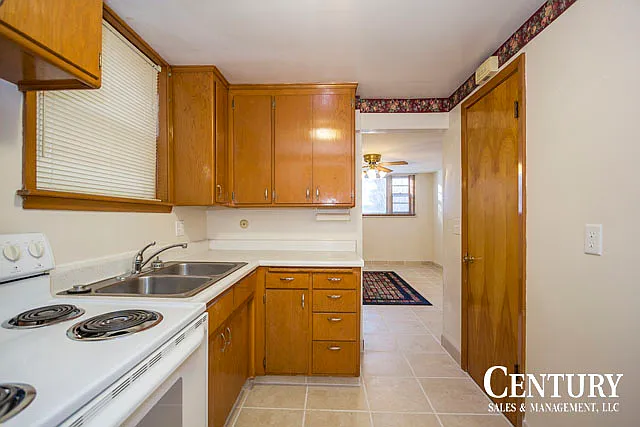 1220 S 22nd St #2 — Photo 7