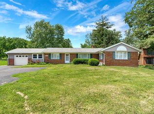 7315 Howdershell Rd, Hazelwood, MO 63042