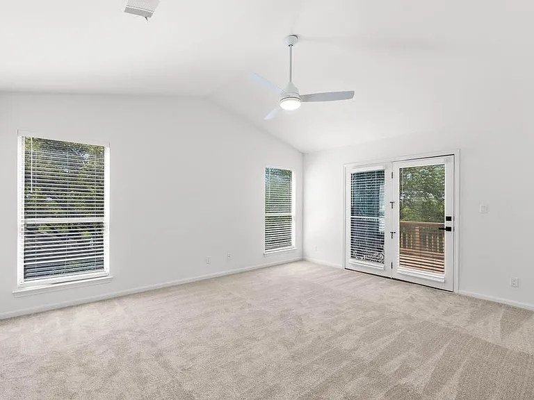 6603 Whitemarsh Valley Walk — Photo 13