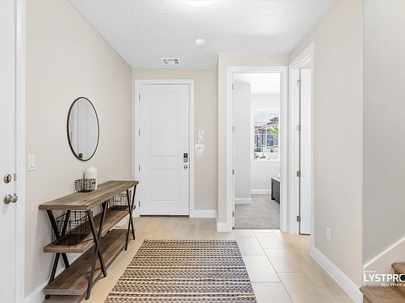 3rd image of 2356 E Cascada Way