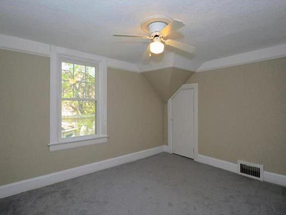 4th image of 701 Ohio St