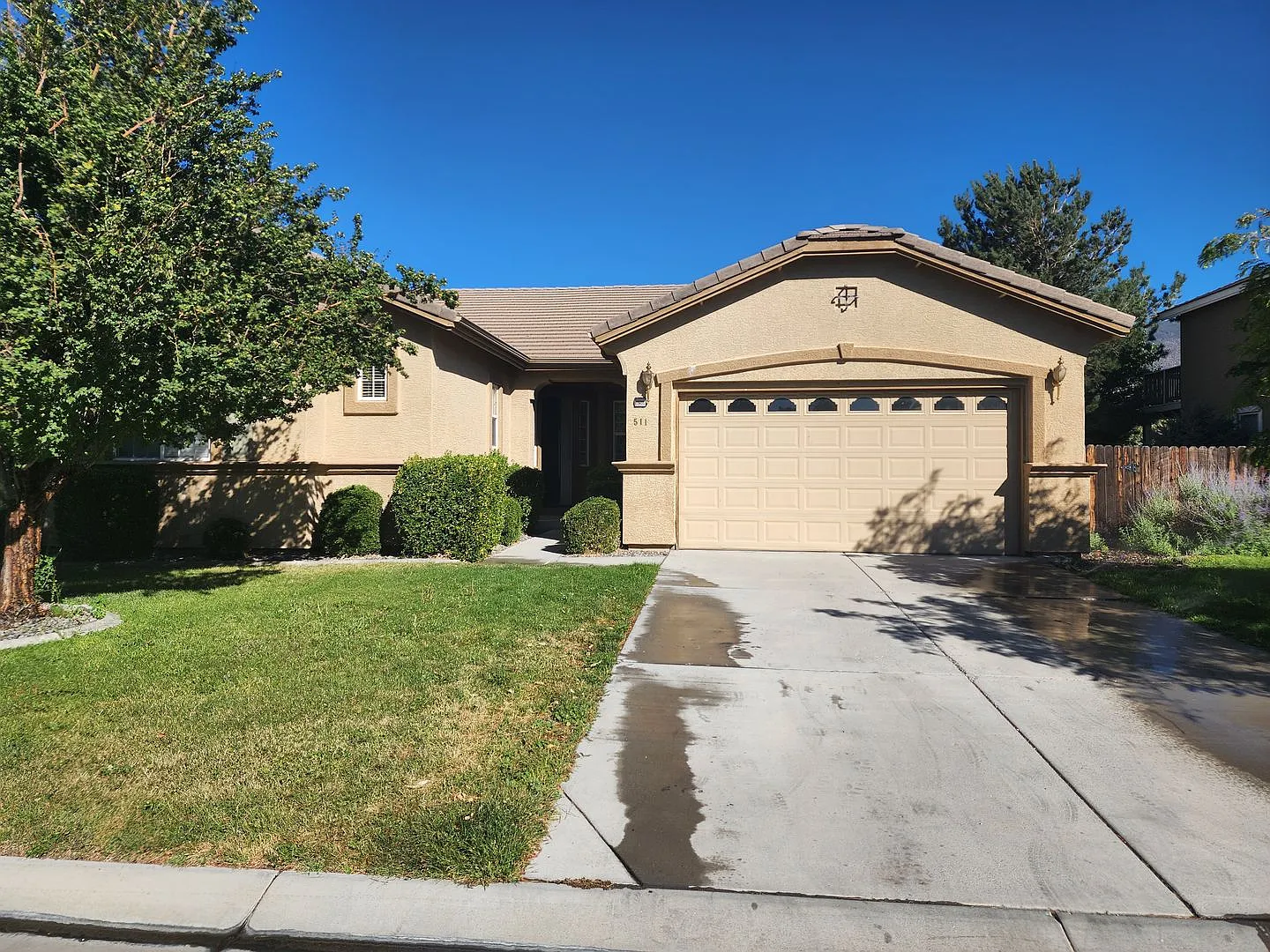 511 Cypress Point Dr photo 1