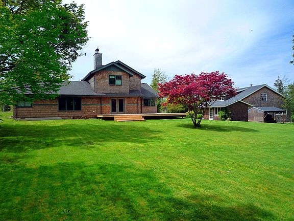2nd image of 36687 Christians Ln