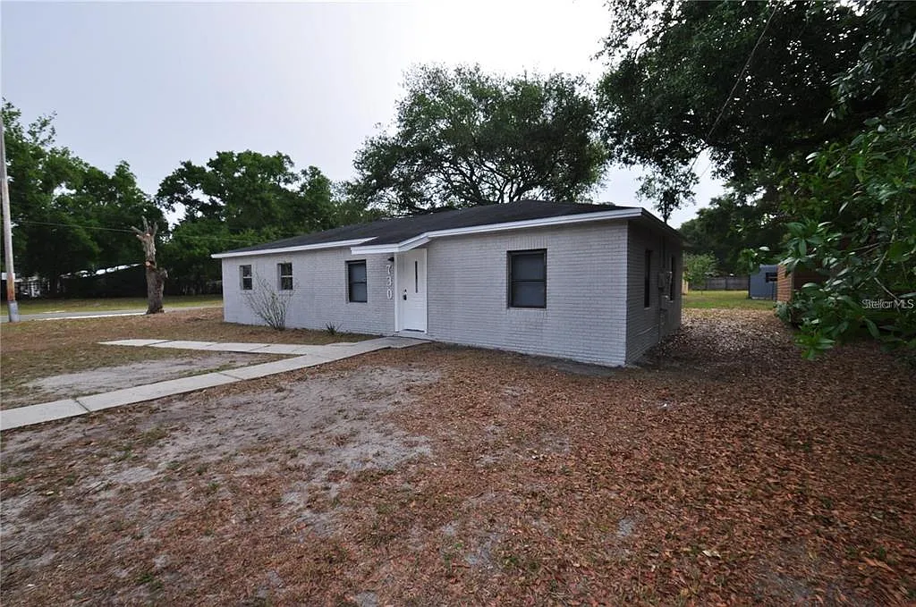 3 bed, 1.0 bath, 1224 sqft, $1,550 — Photo 2
