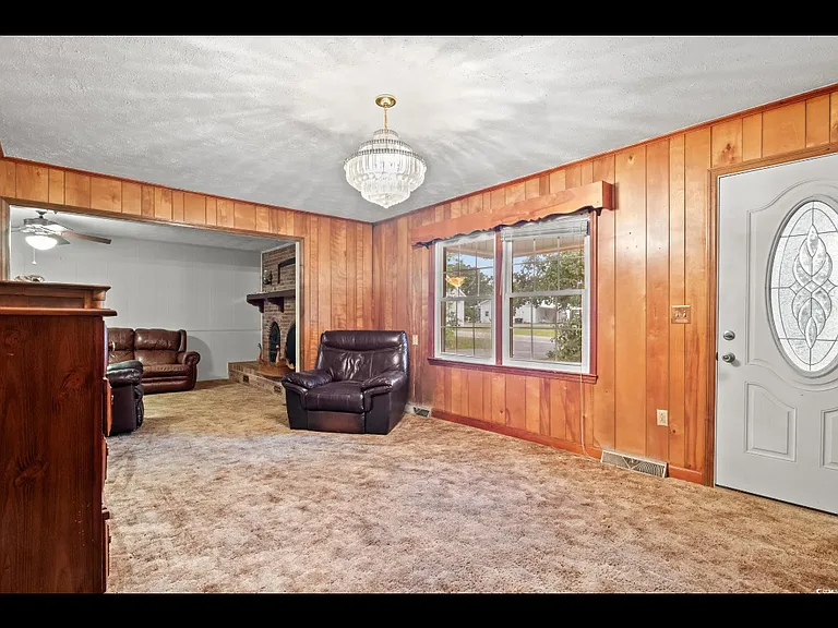 2858 Daisy Rd — Photo 18