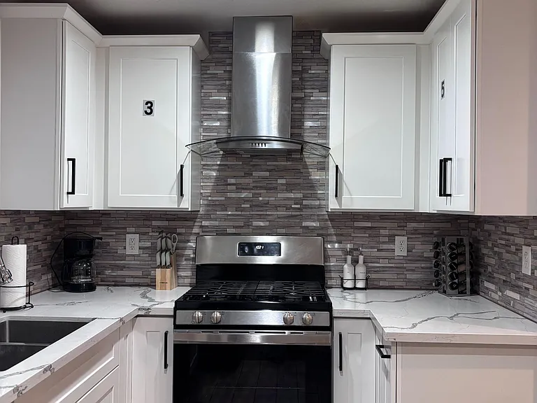 Kitchen stove-basic amenities included
