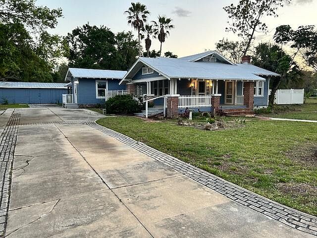 441 1st Ave, Labelle, FL 33935 | MLS #RX-10969376 | Zillow
