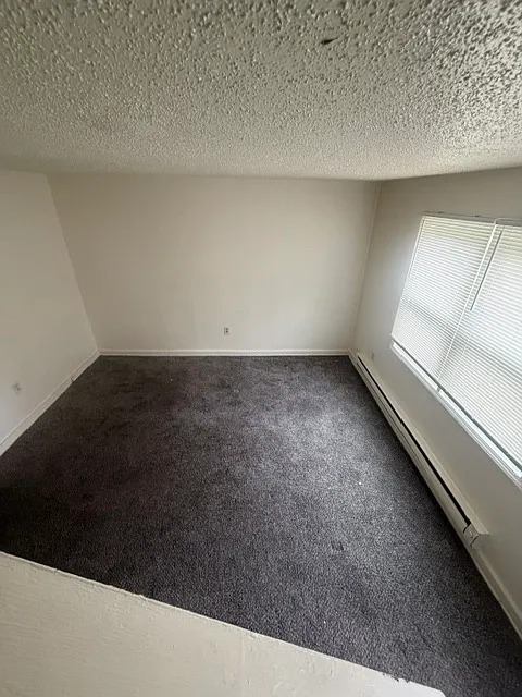 2 bed, 850 sqft, $975 — Photo 3