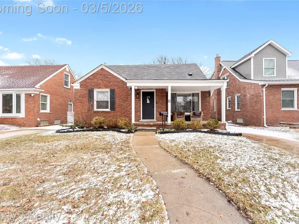 9007 Quandt Ave, Allen Park, MI 48101
