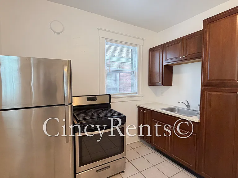 4027 Edwards Rd #4 — Photo 14