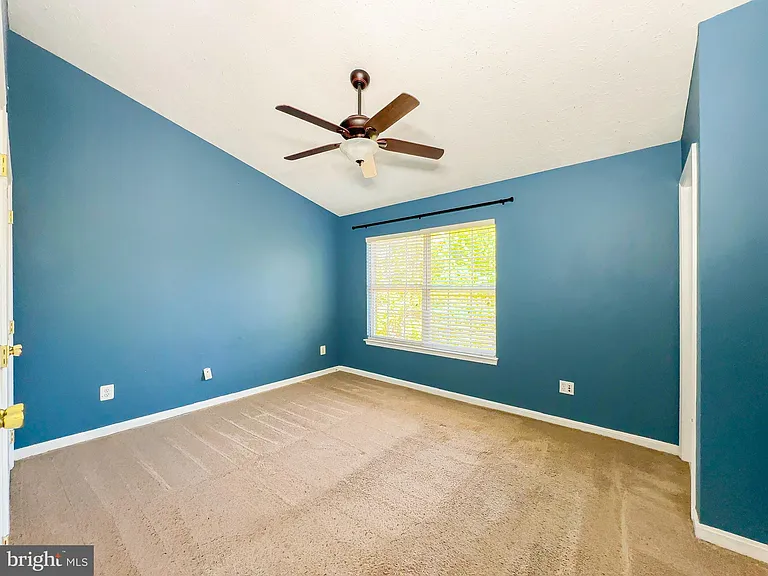 4826 Buxton Cir — Photo 17