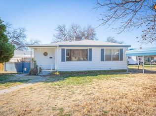 209 Vine St, Carlsbad, NM 88220