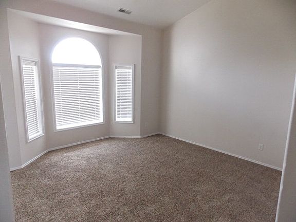 3rd image of 4335 E Aschli Ln