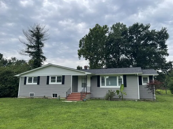 168 Westwood Ct, West Pt, VA 23181