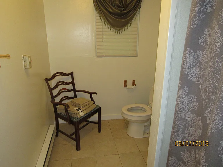 524 1/2 S 1st St #2 — Photo 22