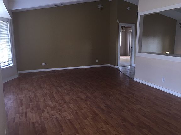 2nd image of 4759 Longbow Dr