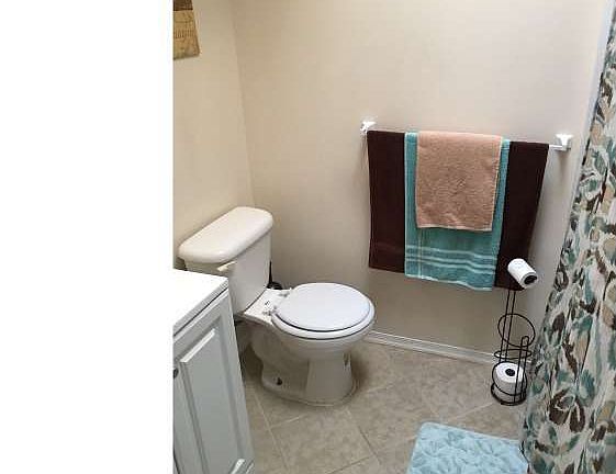 4th image of 2664 Tremont St