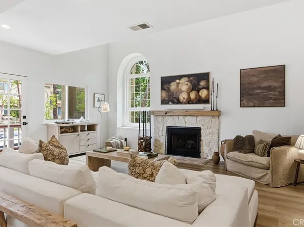 7767 Caminito Monarca Unit 100, Carlsbad, CA 92009