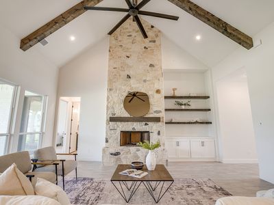 823 Wind River Pass, Azle, TX, 76020