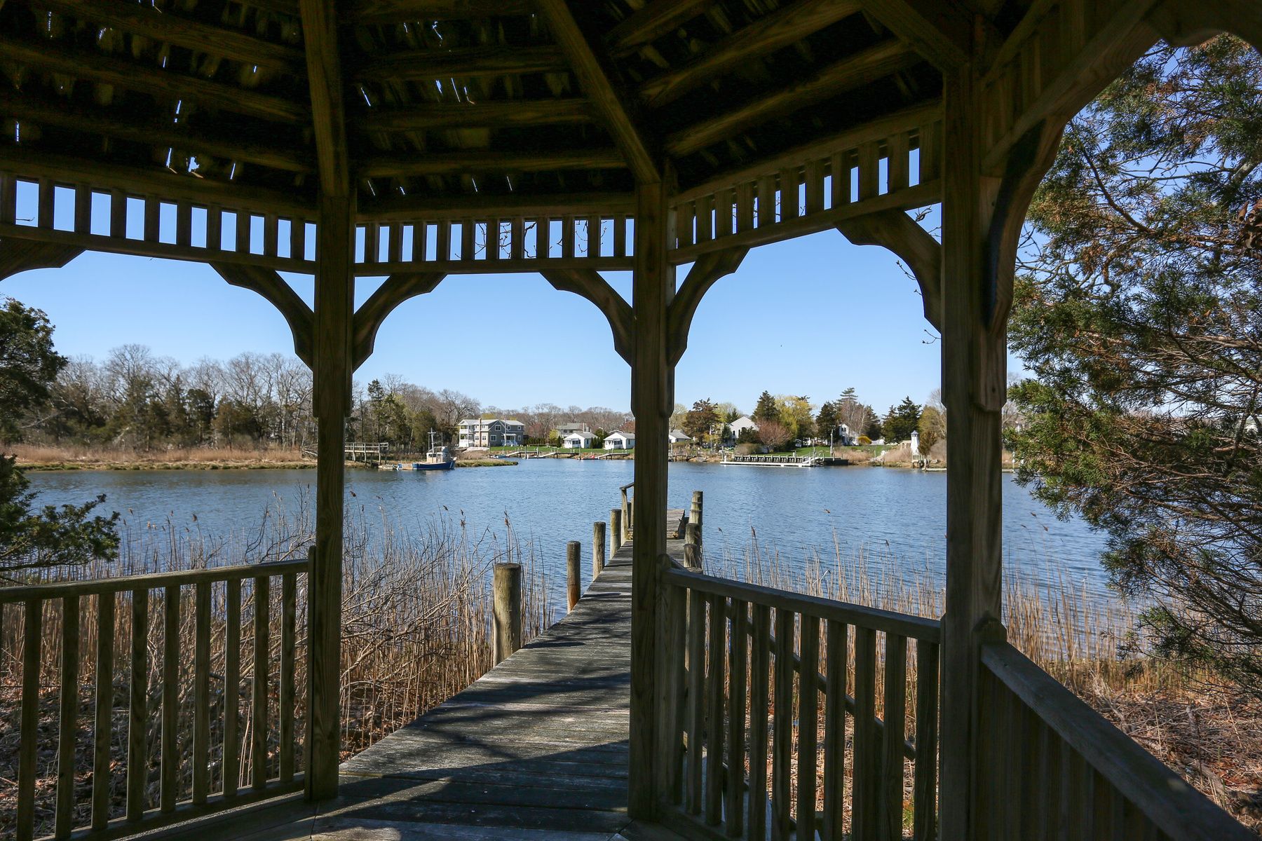 200 Peconic Bay Blvd., Aquebogue, NY 11931 Out East