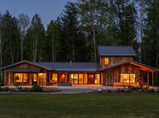 202 Siskin Ln, Sandpoint, ID 83864