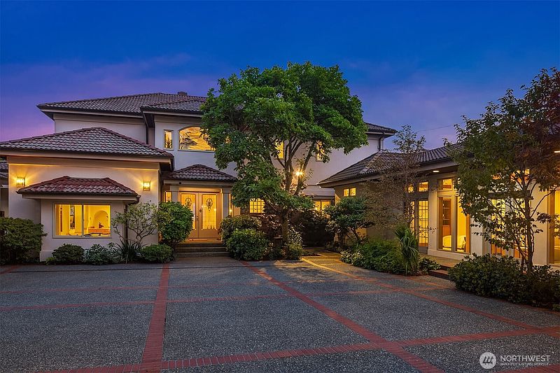 3rd image of 3705 SW 171st Street