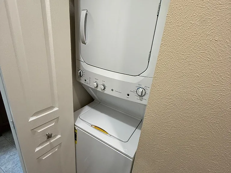 Unit Photo