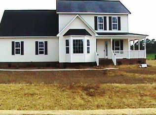 284 Hunter Ln, Zebulon, NC 27597