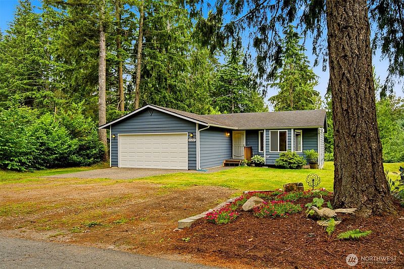 3rd image of 44207 Pine Road