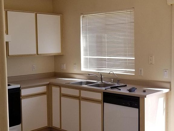 4th image of 12649 W Paradise Dr