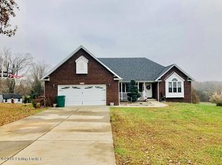 385 Dawson Ln, Radcliff, KY 40160