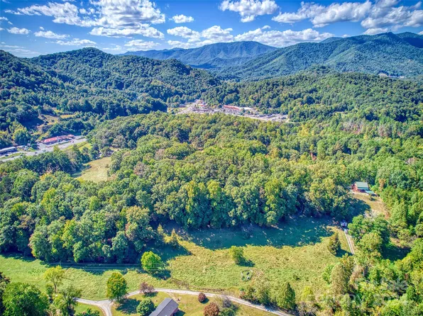 0 Sheeprock Cove Rd, Whittier, NC 28789