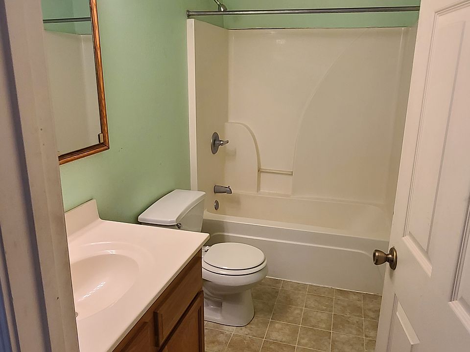 1st image of 1703 N Cedar St #A