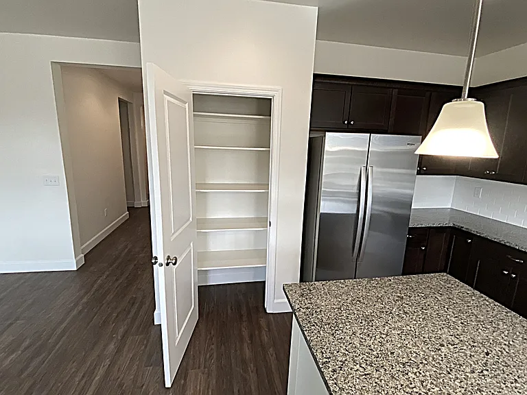 309 E Sicily Dr — Photo 5
