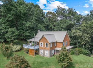 177 Blueberry Dr, Burnsville, NC 28714