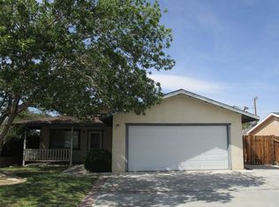 914 W Wildrose Ave, Ridgecrest, CA 93555