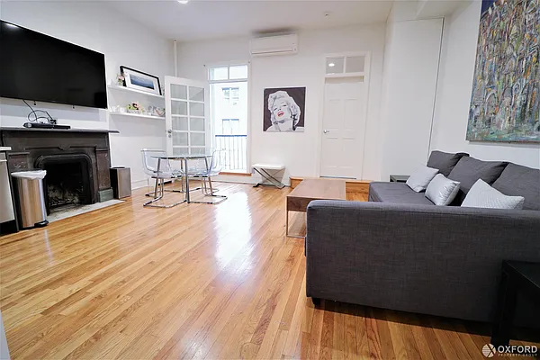 Rented by Oxford Property Group | media 1